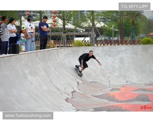 成都滑板队攻势革新之路探索与实践全景解析